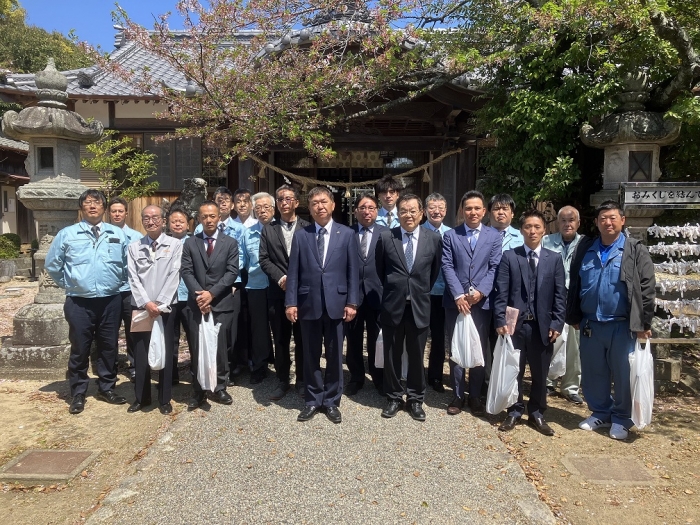 新年度安全祈願祭を行いました